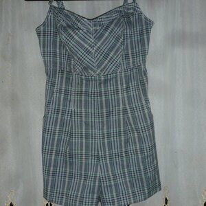 Urban Outfitters Isaac Plaid  Fitted Romper w/ tie back Sz M